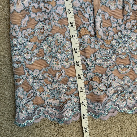 Diane Von Furstenberg Amal Lilac Lace Crystal Detail Drop Waist Dress Size P - Picture 14 of 14